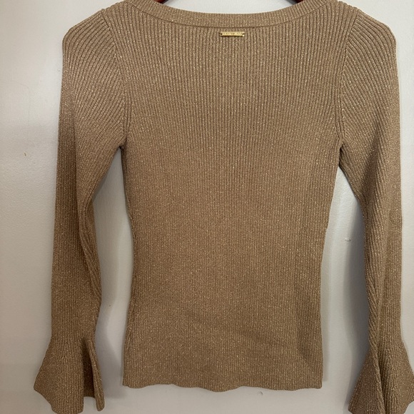 Metallic Gold Top - Picture 3 of 4